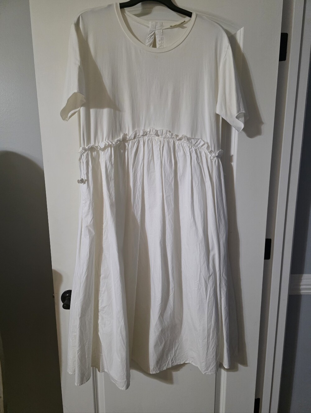 Gianni Bini White Short Sleeve Drawstring Waist Midi Dress